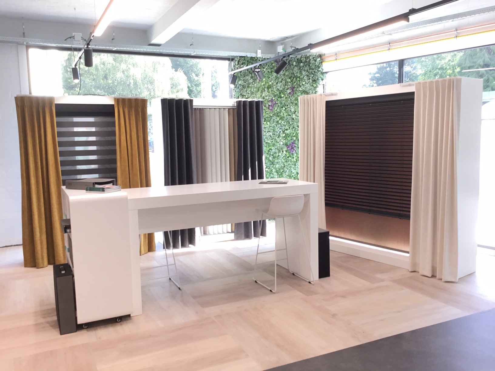 dealers/248/Thiry Paints Kapellen.jpg dealers/248/Thiry Paints Kapellen.jpg